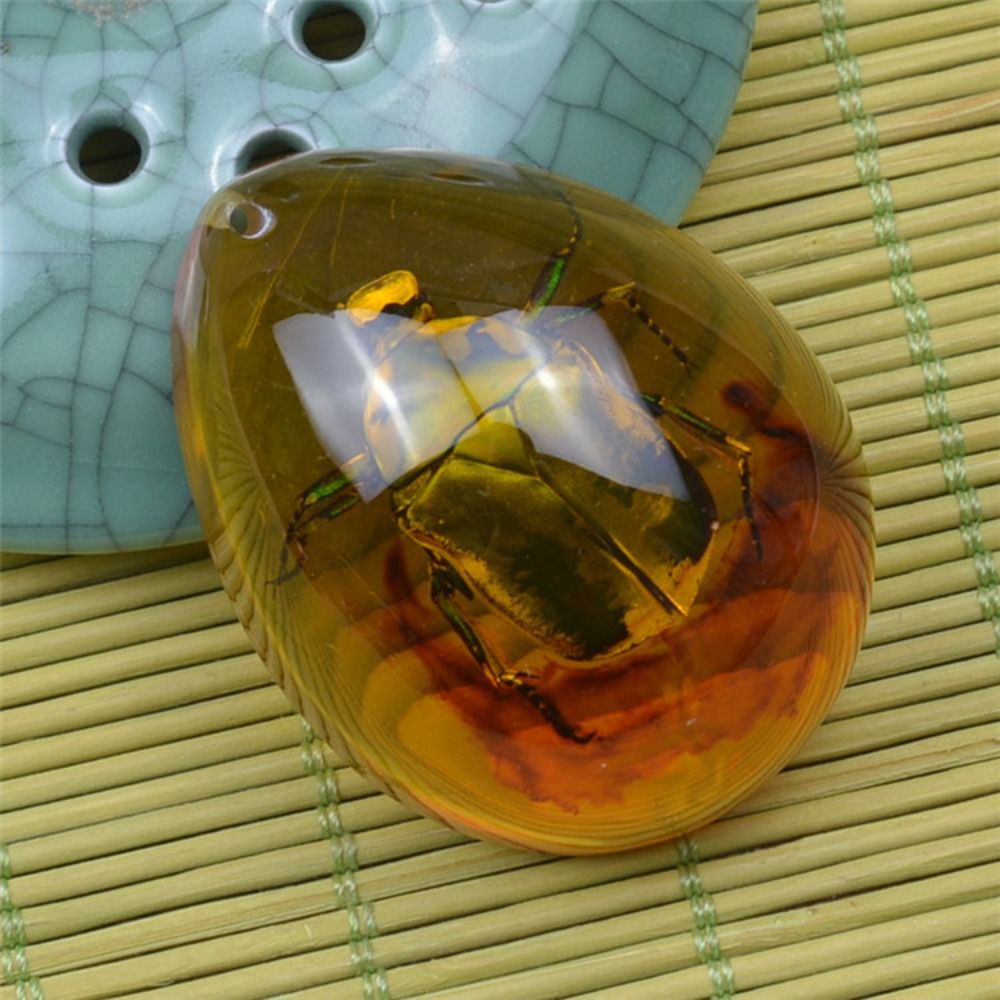 จี้พลอยอำพันผีเสื้อแบบหยาบตามธ - Resin Art Necklace บทวิจารณ์และราคา