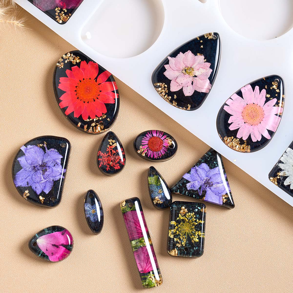 เวลาหินจี้ซิลิโคนแม่พิมพ์ DIY  - Resin Art Necklace บทวิจารณ์และราคา