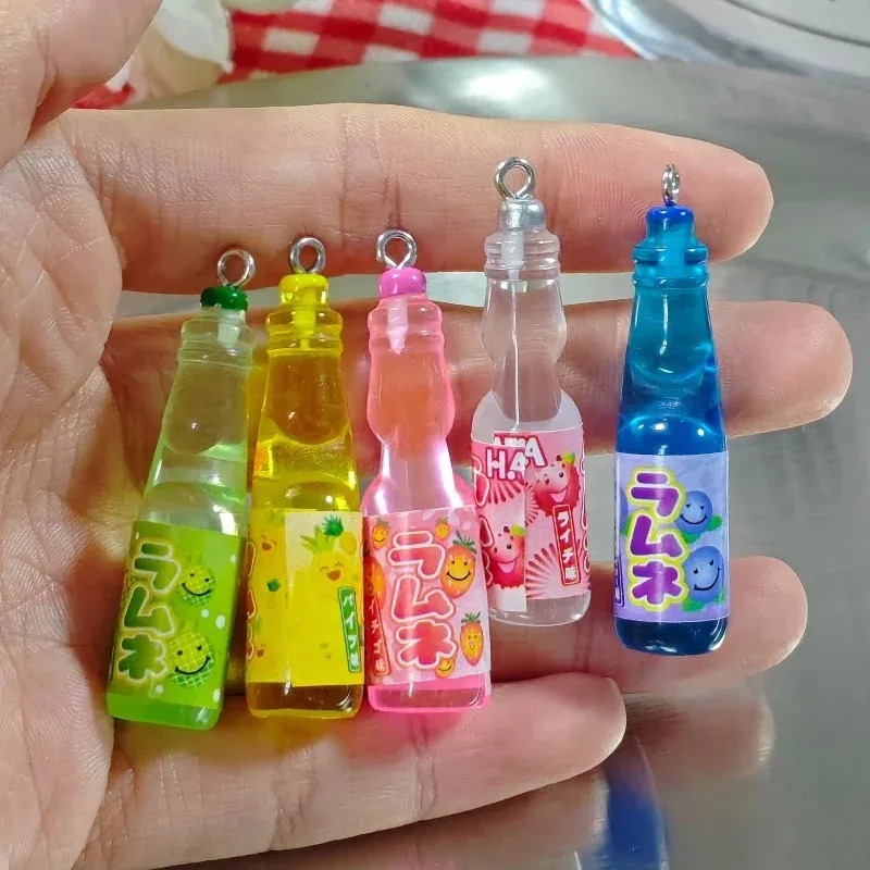 ชาร์มเรซิ่นรูปขวดโซดาขนาดเล็ก  - Resin Art Gift Ideas บทวิจารณ์และราคา