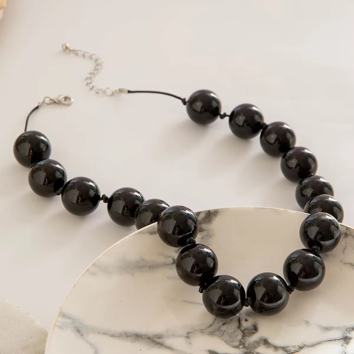 Tocona ใหม่สีสันลูกปัด Choker  - Resin Art Necklace บทวิจารณ์และราคา