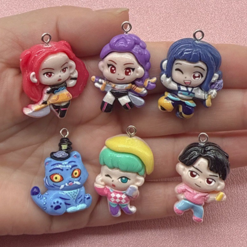 จี้การ์ตูนเรซิ่น 10 ชิ้น, ต่าง - Resin Art Gift Ideas บทวิจารณ์และราคา