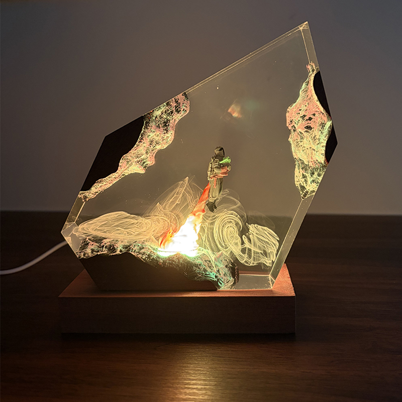 โคมไฟตั้งโต๊ะเรซิ่นรูปทรงอนิเม - Resin Art Decor บทวิจารณ์และราคา
